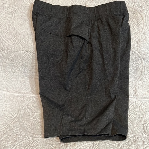 Lululemon athletica dark gray shorts, size large - Picture 11 of 15